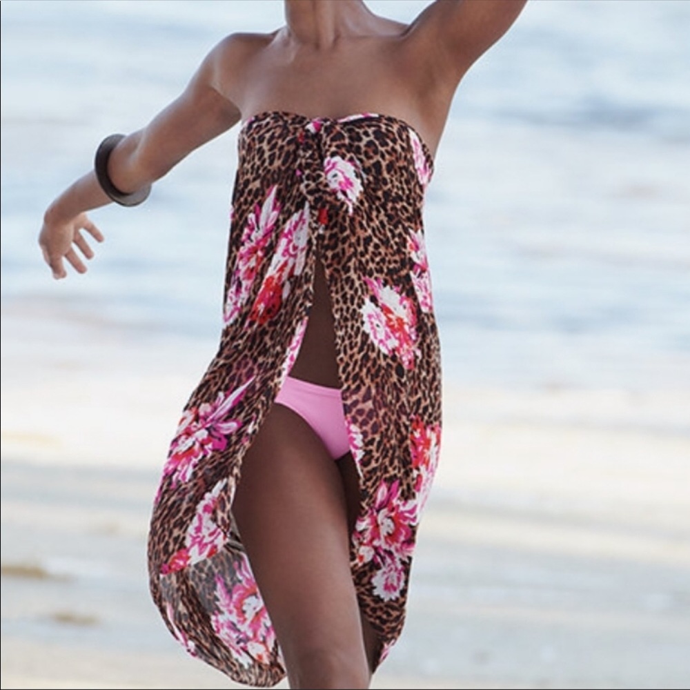 Victoria’s Secret NWT Cheetah Peony Sarong